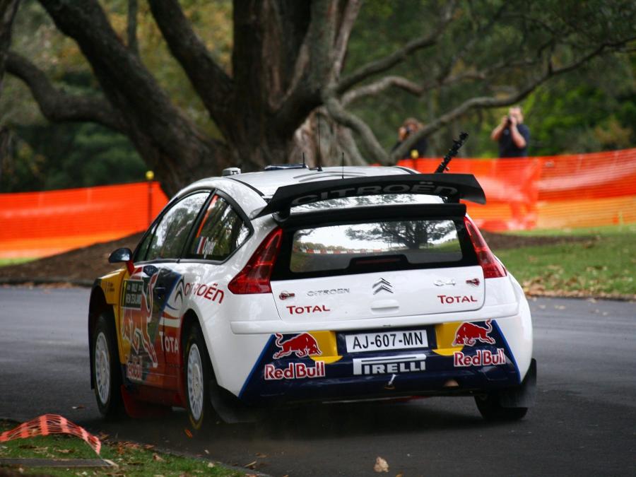  Citroen C4 WRC 2009 года  (фото 10 из 19)